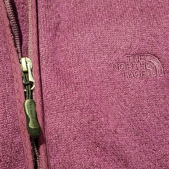 {The North Face} Sweater Jacket - Picture 4 of 7